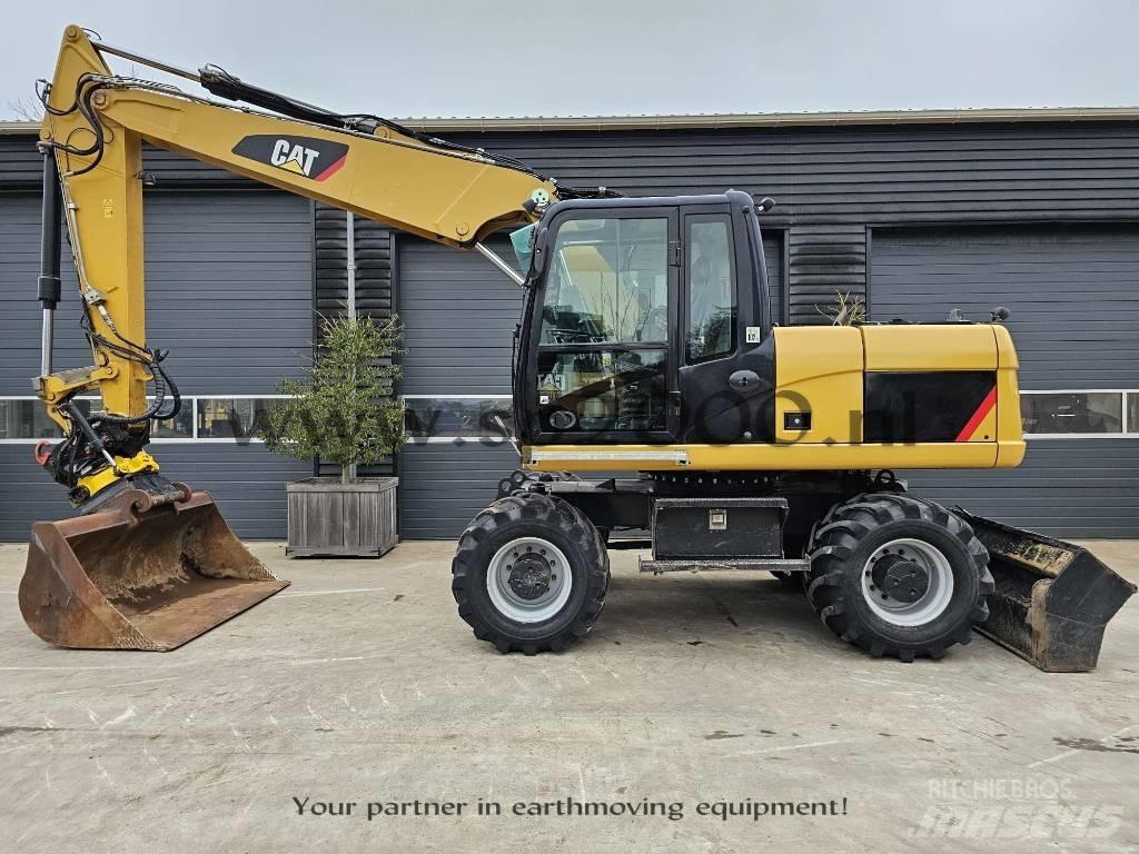 CAT M 315 D Ekskavatori uz riteņiem