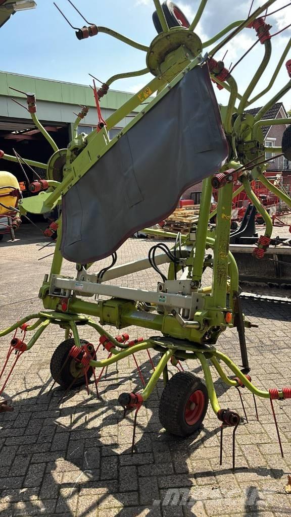 CLAAS Volto 770 Grābekļi un siena ārdītāji