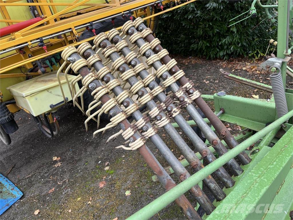 Krone SWADRO 461 Vālotāji
