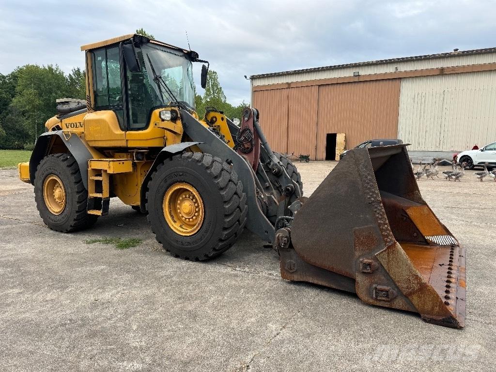Volvo L 70 F Iekrāvēji uz riteņiem