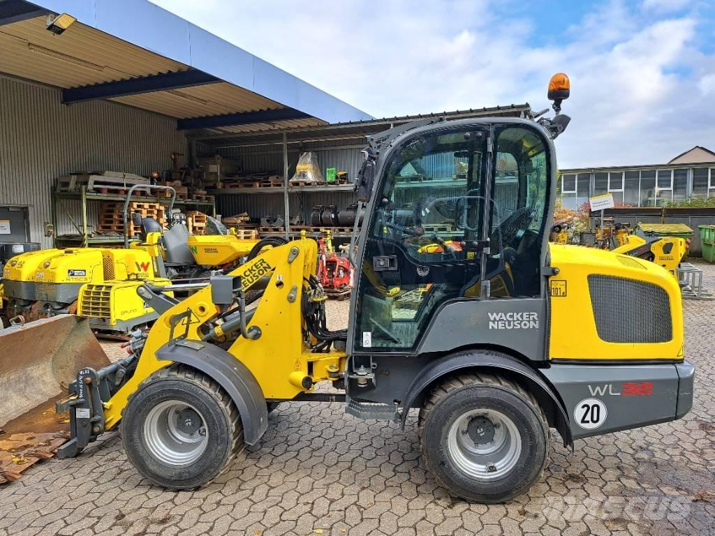 Wacker Neuson WL32 Iekrāvēji uz riteņiem