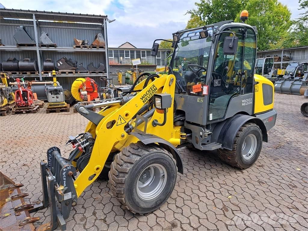Wacker Neuson WL32 Iekrāvēji uz riteņiem