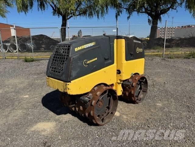 Bomag BMP 8500, Vält Divvalču grunts veltņi