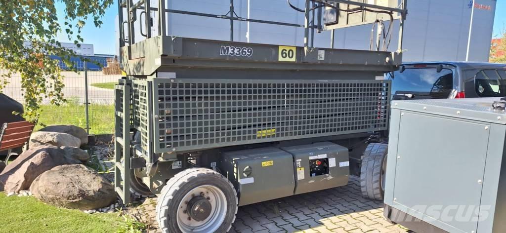 JLG M 3369 Šķerveida pacēlāji