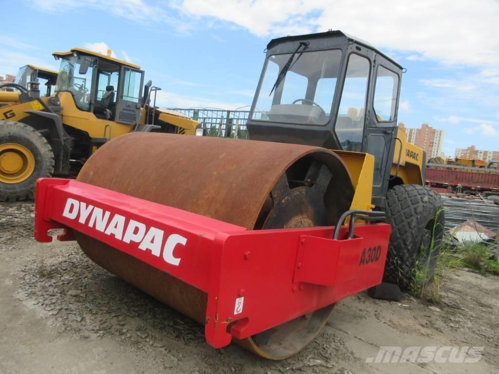Dynapac CA 30 D Vienvalča grunts veltņi