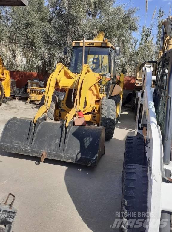 JCB 2DXSM Iekrāvēji uz riteņiem