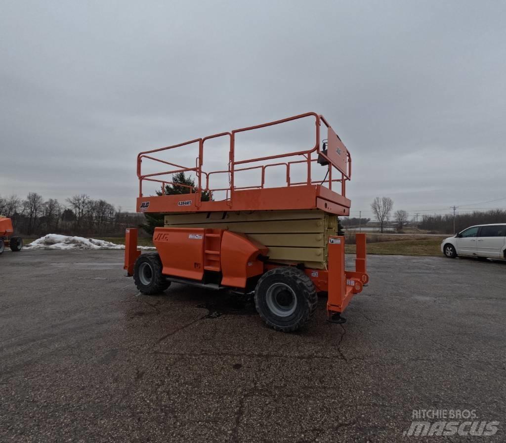 JLG 4394 RT Šķerveida pacēlāji