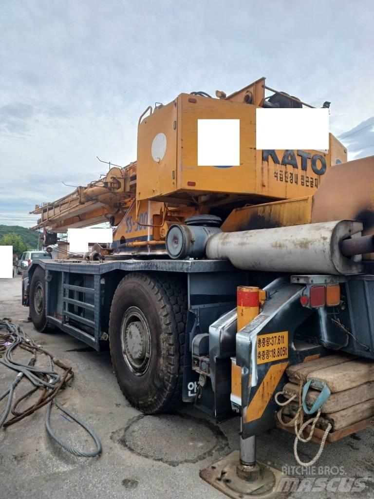 Kato SS 500 Celtņi nelīdzenām virsmām