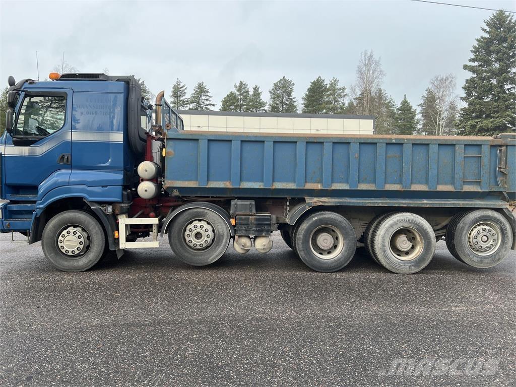 Sisu R500 10x4 Pašizgāzējs