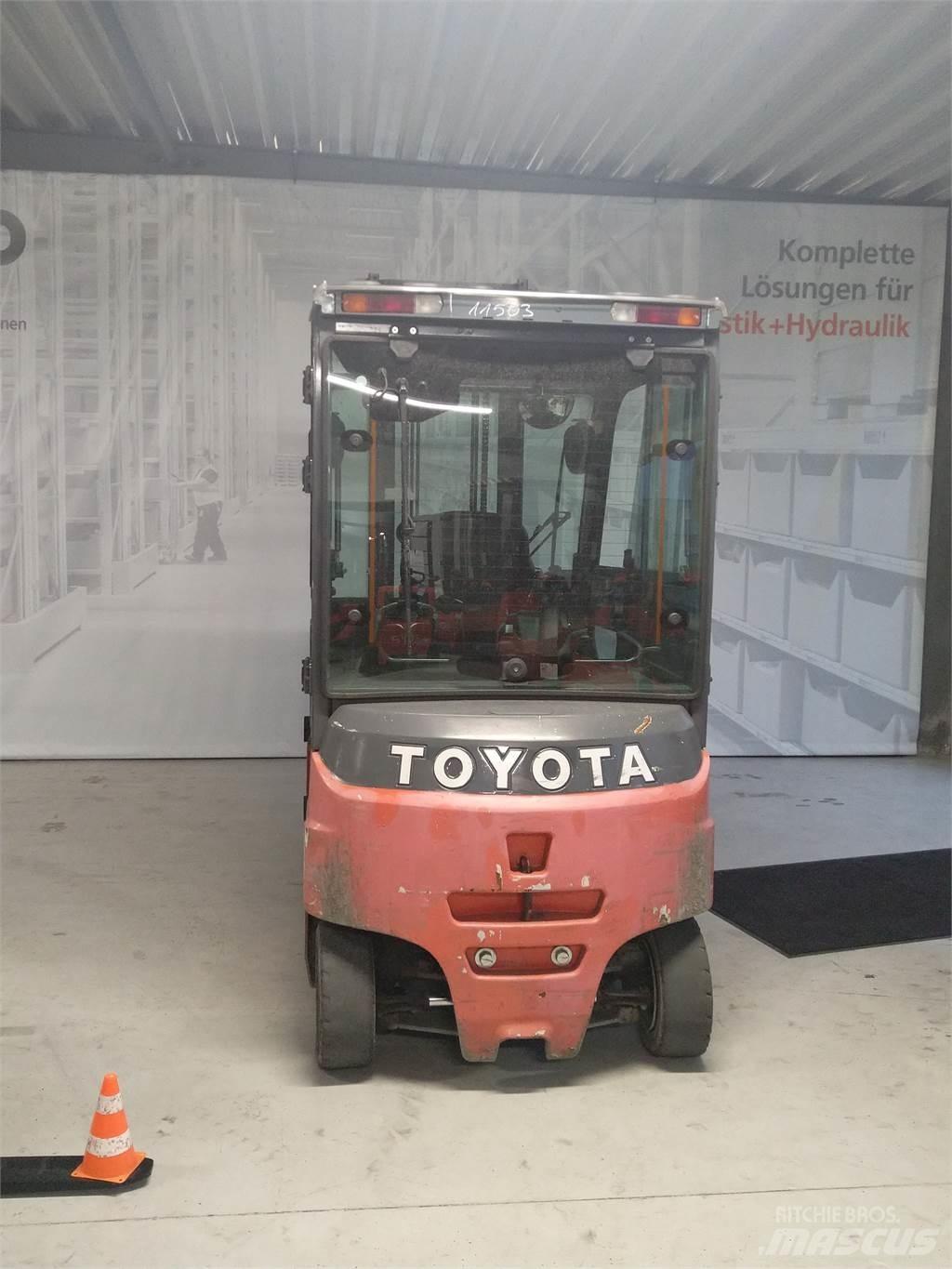 Toyota 8FBMT30 Elektriskie iekrāvēji