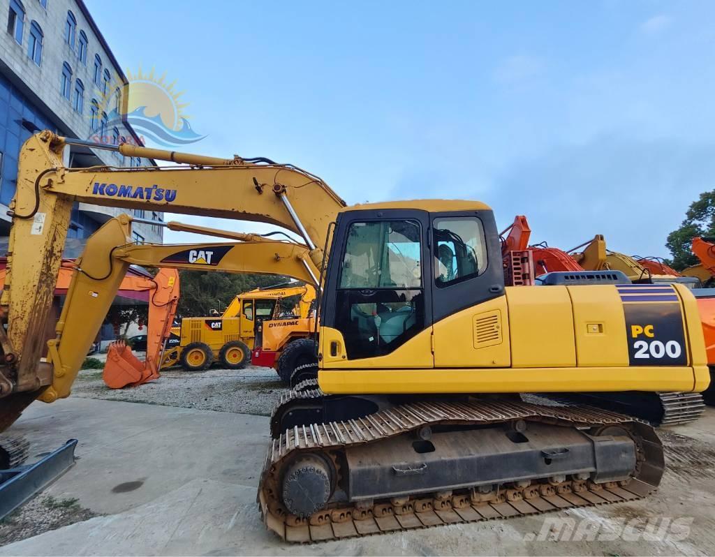 Komatsu PC 200-7 Kāpurķēžu ekskavatori