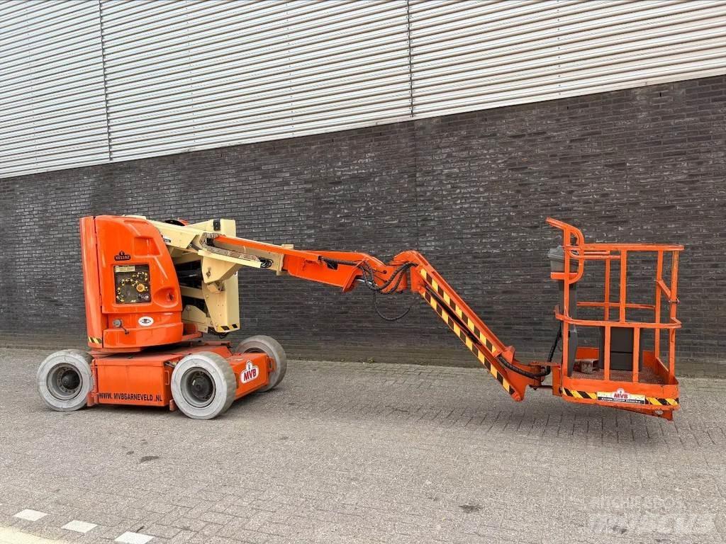 JLG E300AJP Strēles pacēlāji