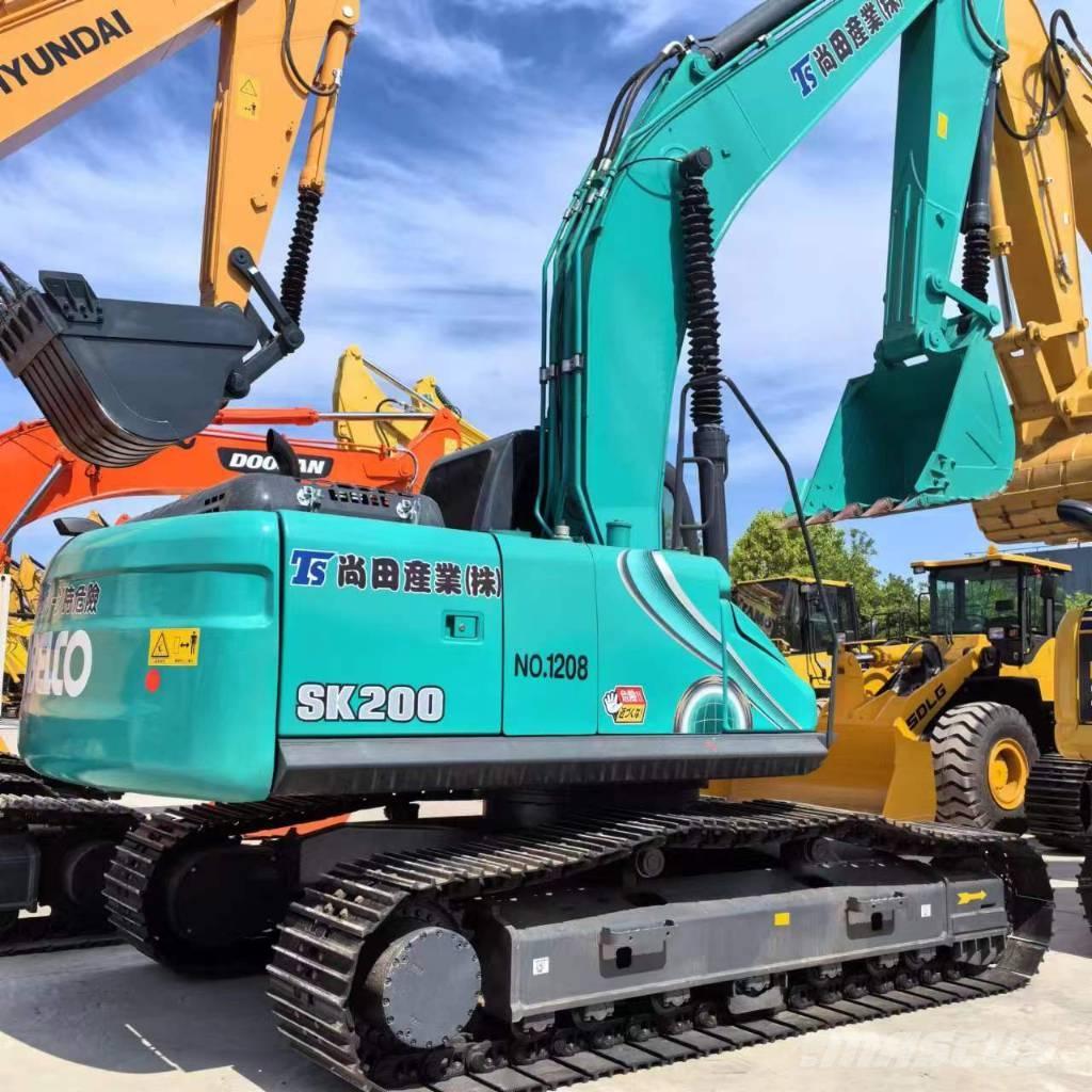 Kobelco SK 200-8 Kāpurķēžu ekskavatori