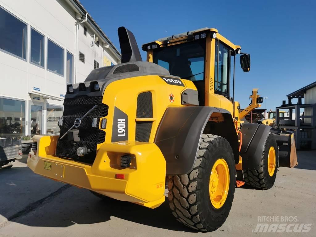 Volvo L 90 H Iekrāvēji uz riteņiem