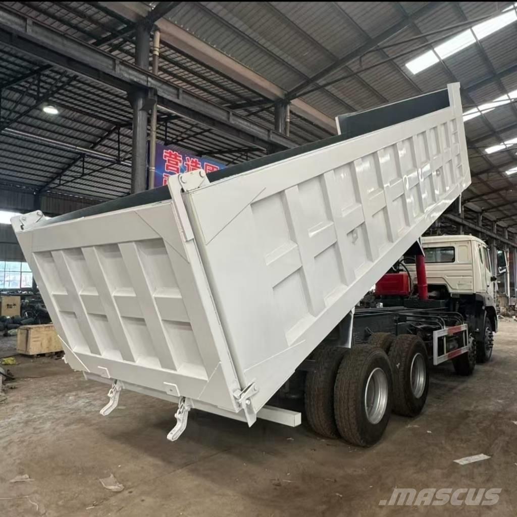 Howo 371 8x4 Pašizgāzējs
