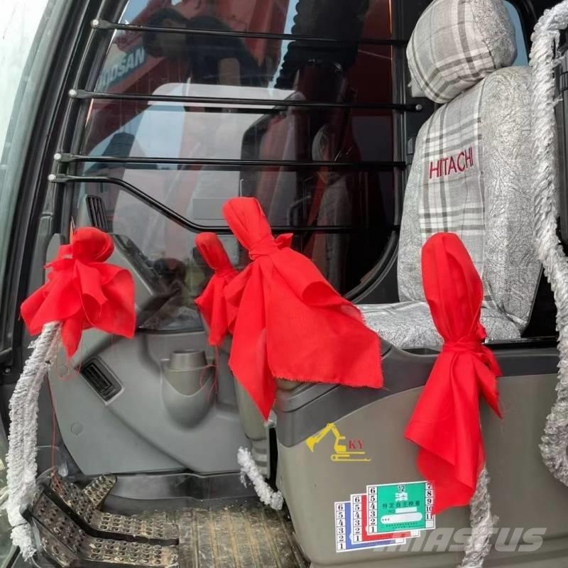 Hitachi 120 Kāpurķēžu ekskavatori