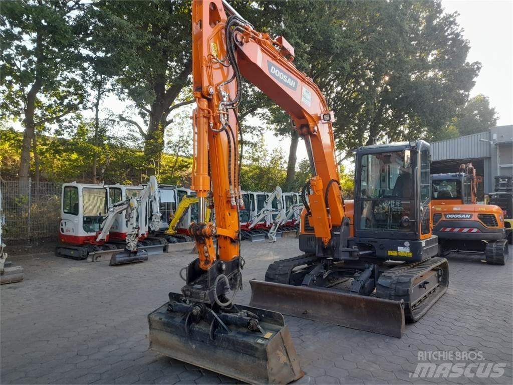 Doosan DX85R-3 Vidēja lieluma ekskavatori 7 t - 12 t