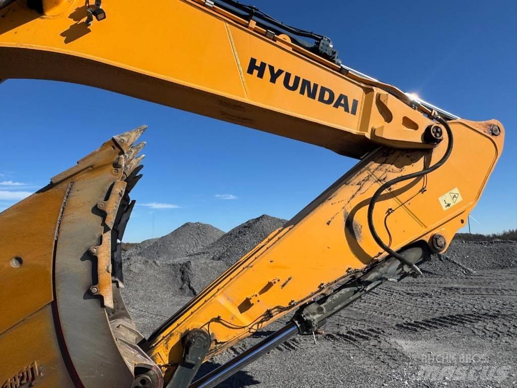 Hyundai HX 900 L Kāpurķēžu ekskavatori