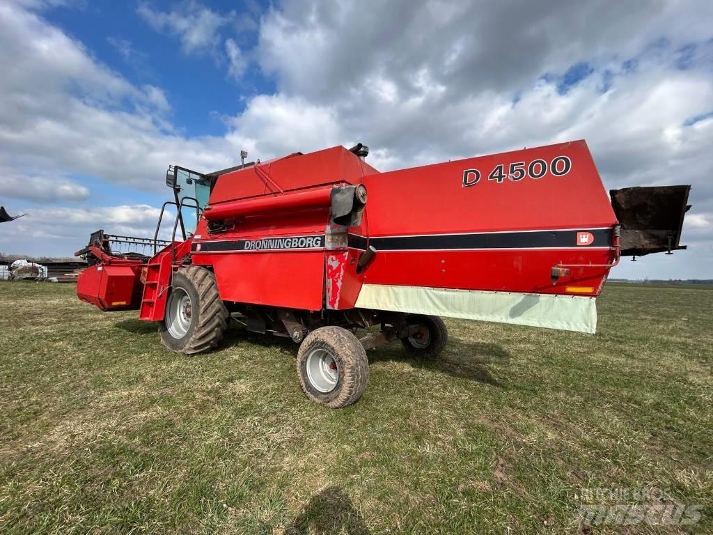 Dronningborg D4500 Ražas novākšanas kombaini