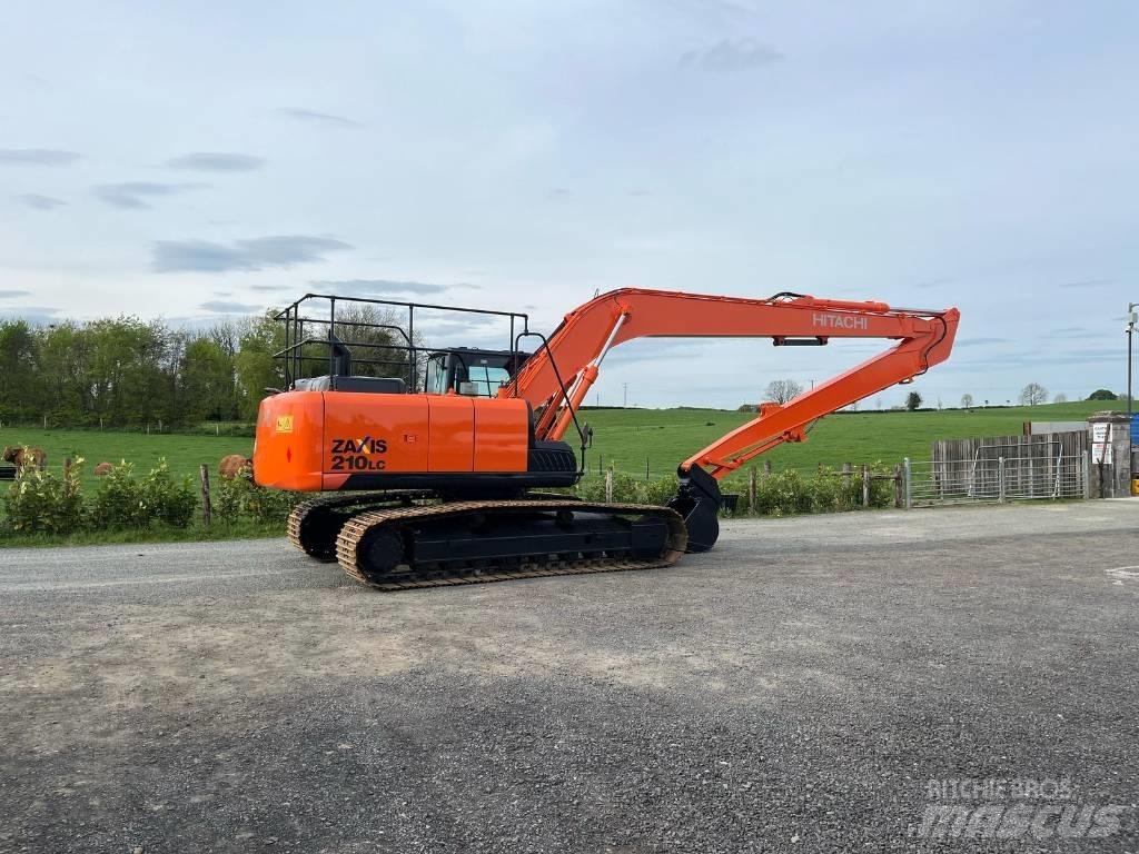 Hitachi Zaxis 210 LC Ekskavatori tālās sniedzamības darbiem