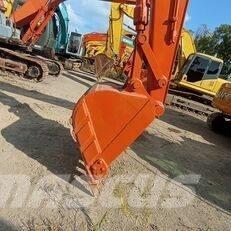 Hitachi 130K-HG Kāpurķēžu ekskavatori
