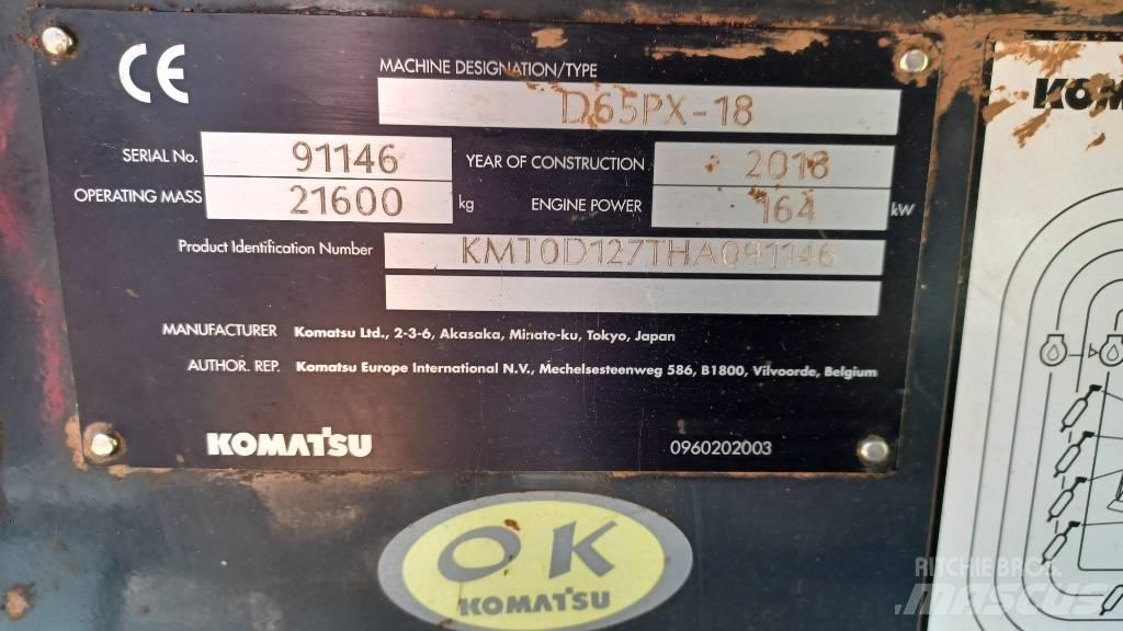Komatsu D65PX-18 Kāpurķēžu buldozeri
