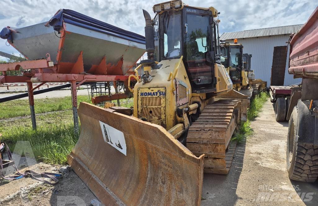 Komatsu D 51 EX-22 Kāpurķēžu buldozeri