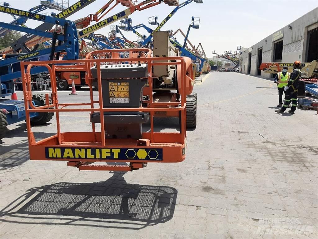 JLG 450AJ Strēles pacēlāji