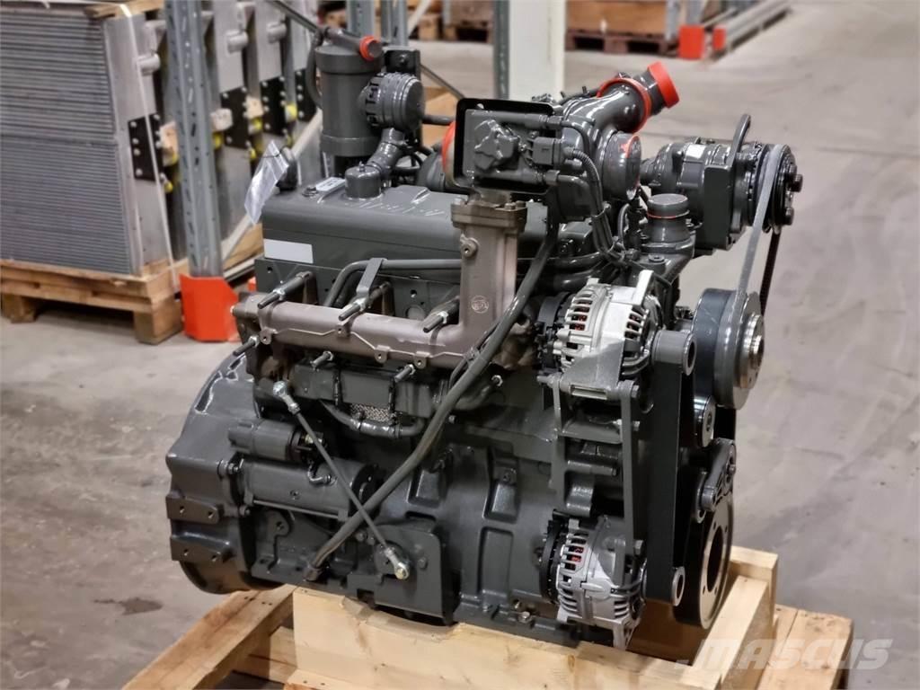 Komatsu 49 AWF Dzinēji