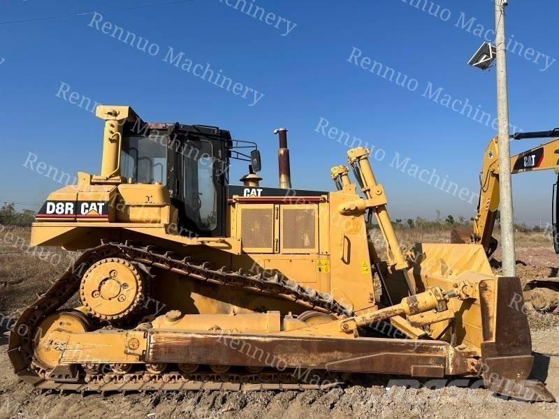 CAT D 8 R Kāpurķēžu buldozeri