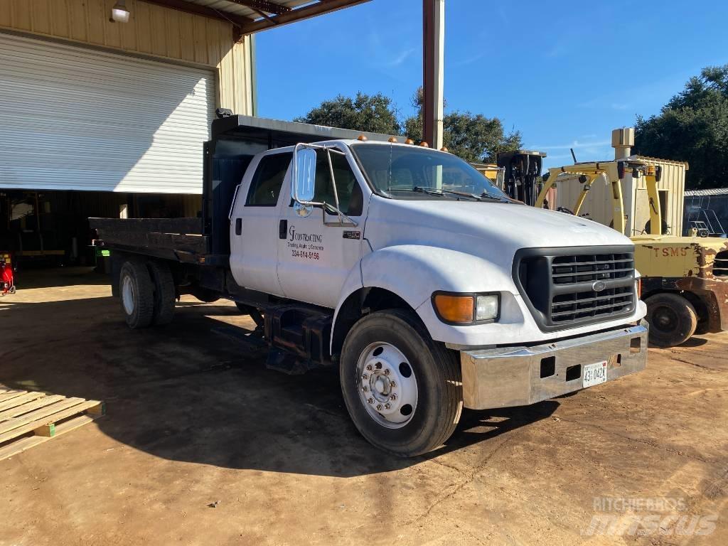 Ford F 650 SD Pašizgāzējs