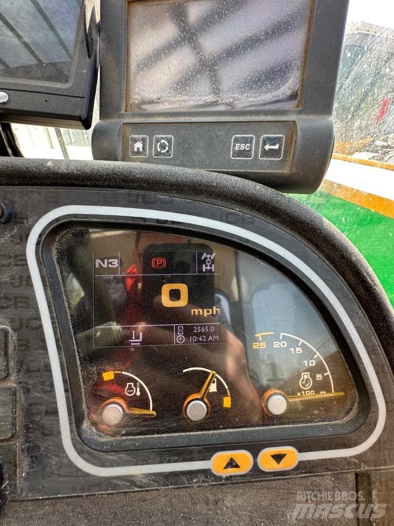 JCB 531-70 Teleskopiskie manipulatori