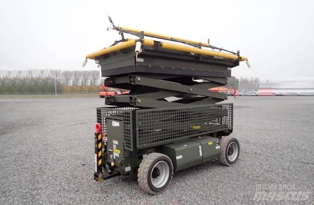 JLG M 3369 unused , 2h Šķerveida pacēlāji