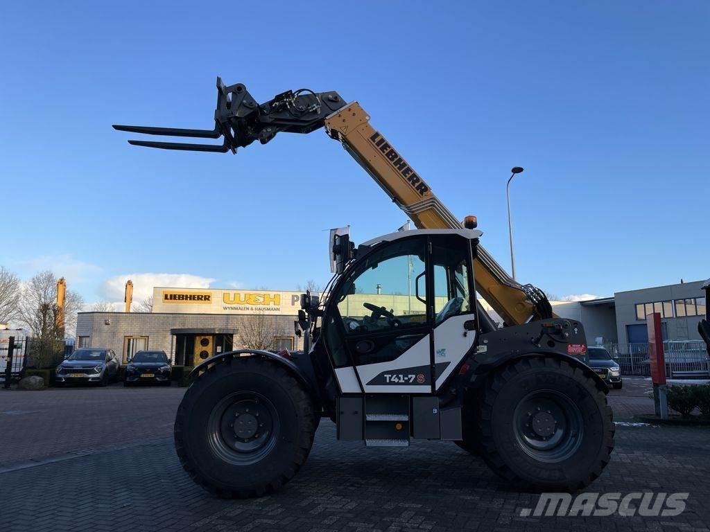 Liebherr T41-7 Teleskopiskie manipulatori