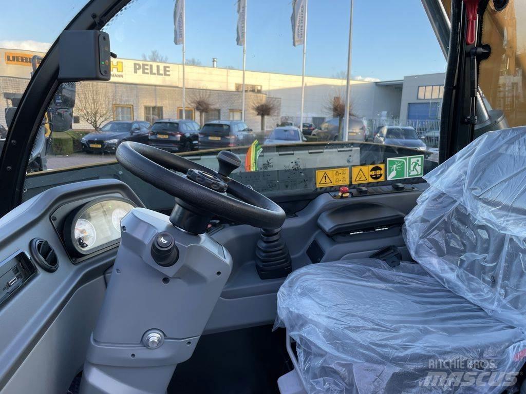 Liebherr T41-7 Teleskopiskie manipulatori