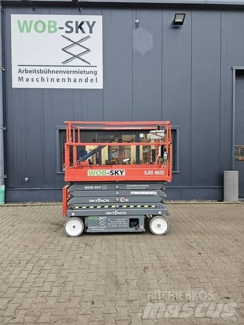 SkyJack SJ III 4632 Šķerveida pacēlāji
