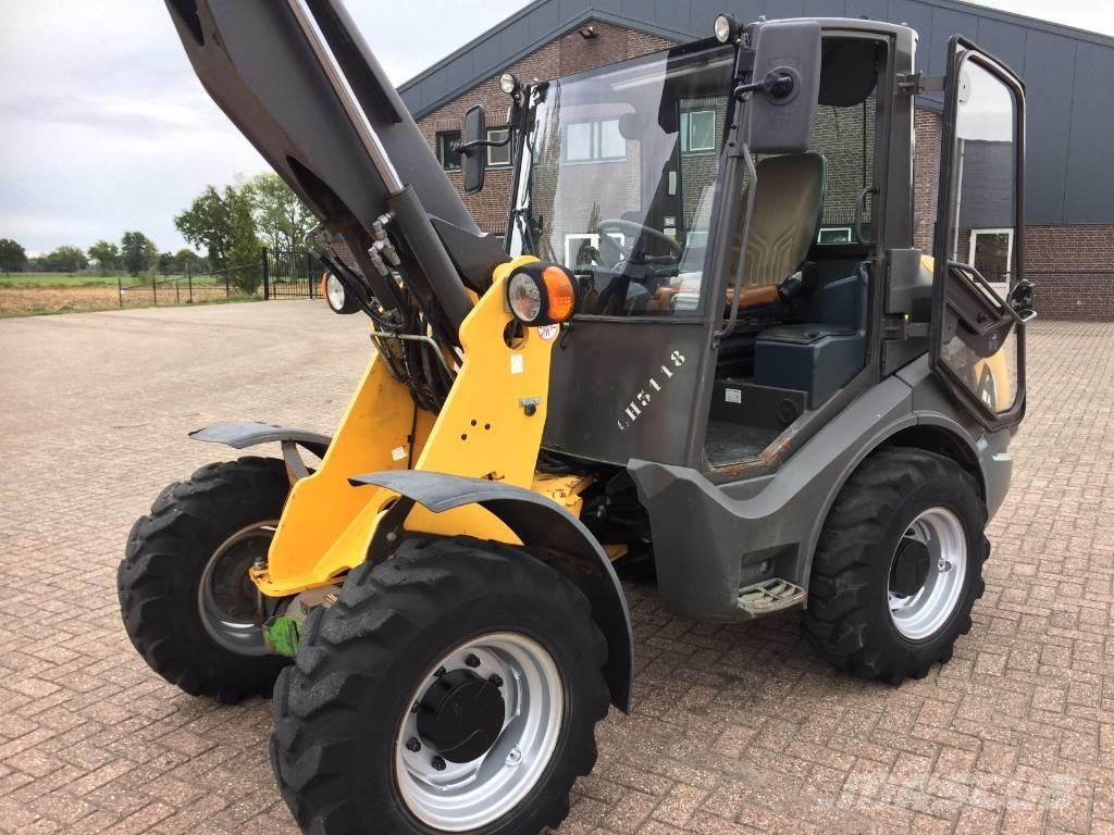 Mecalac AX 850 Iekrāvēji uz riteņiem