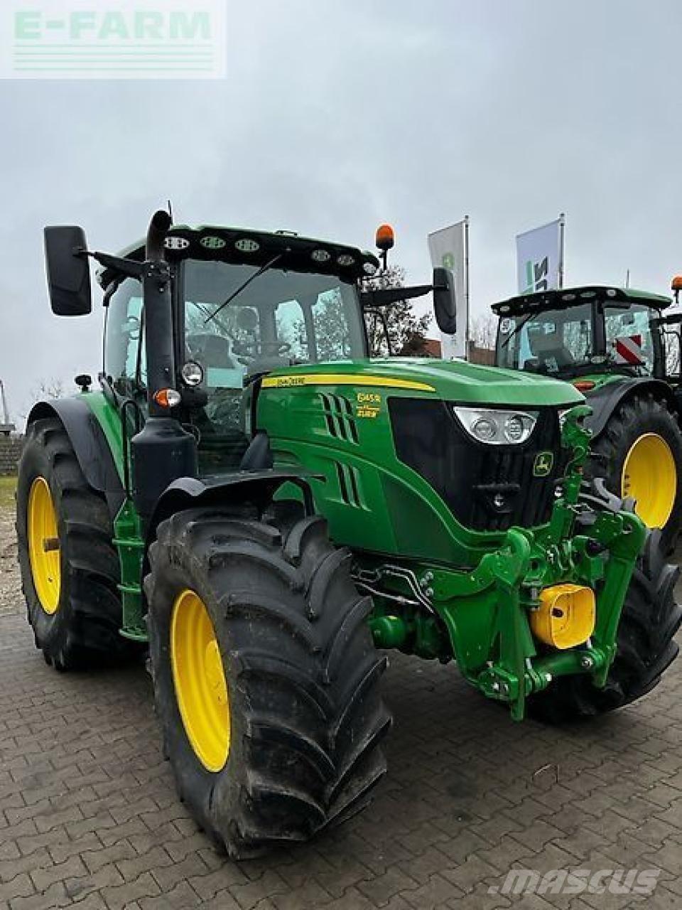 John Deere 6145r Traktori
