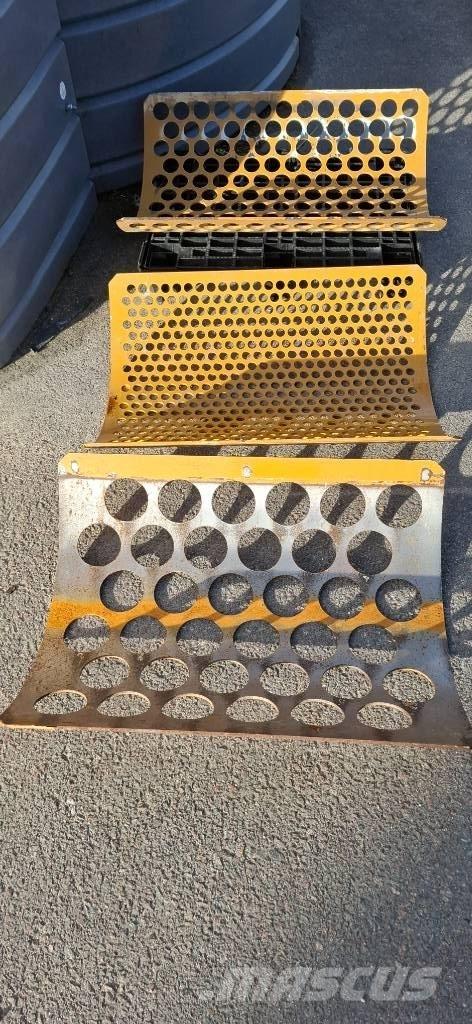 Haybuster H-835 Ķīpu smalcinātāji, griezēji un attinēji