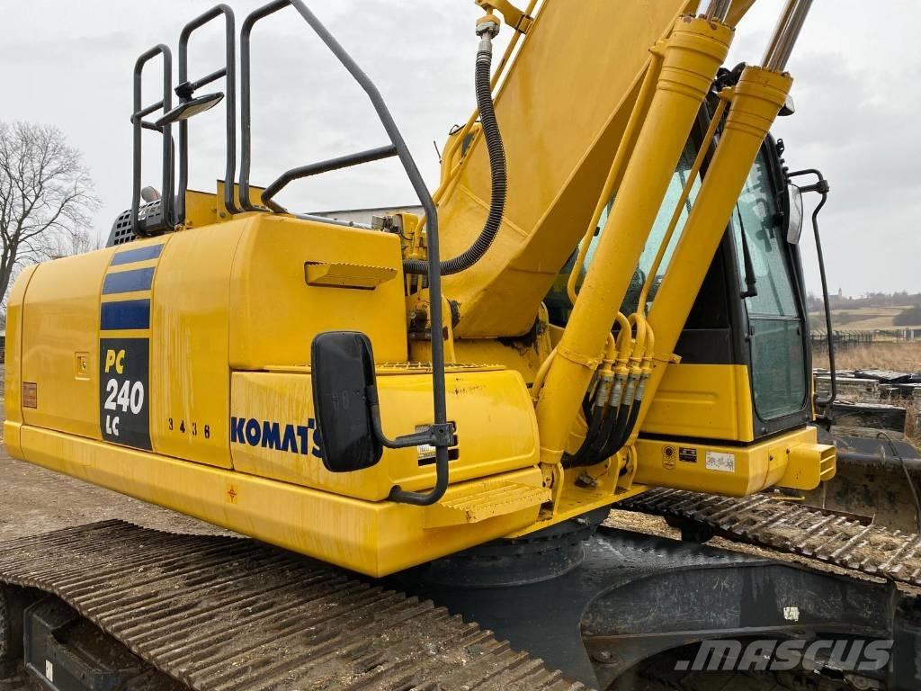 Komatsu PC 240 LC Ekskavatori tālās sniedzamības darbiem