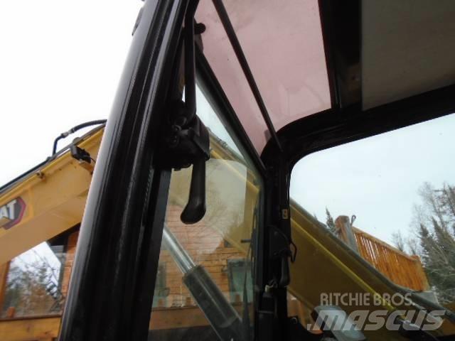 CAT 307 E2 Kāpurķēžu ekskavatori