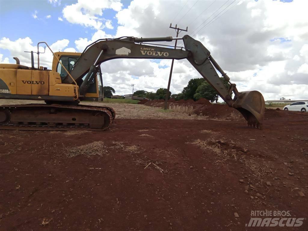 Volvo EC 140 BLC Kāpurķēžu ekskavatori