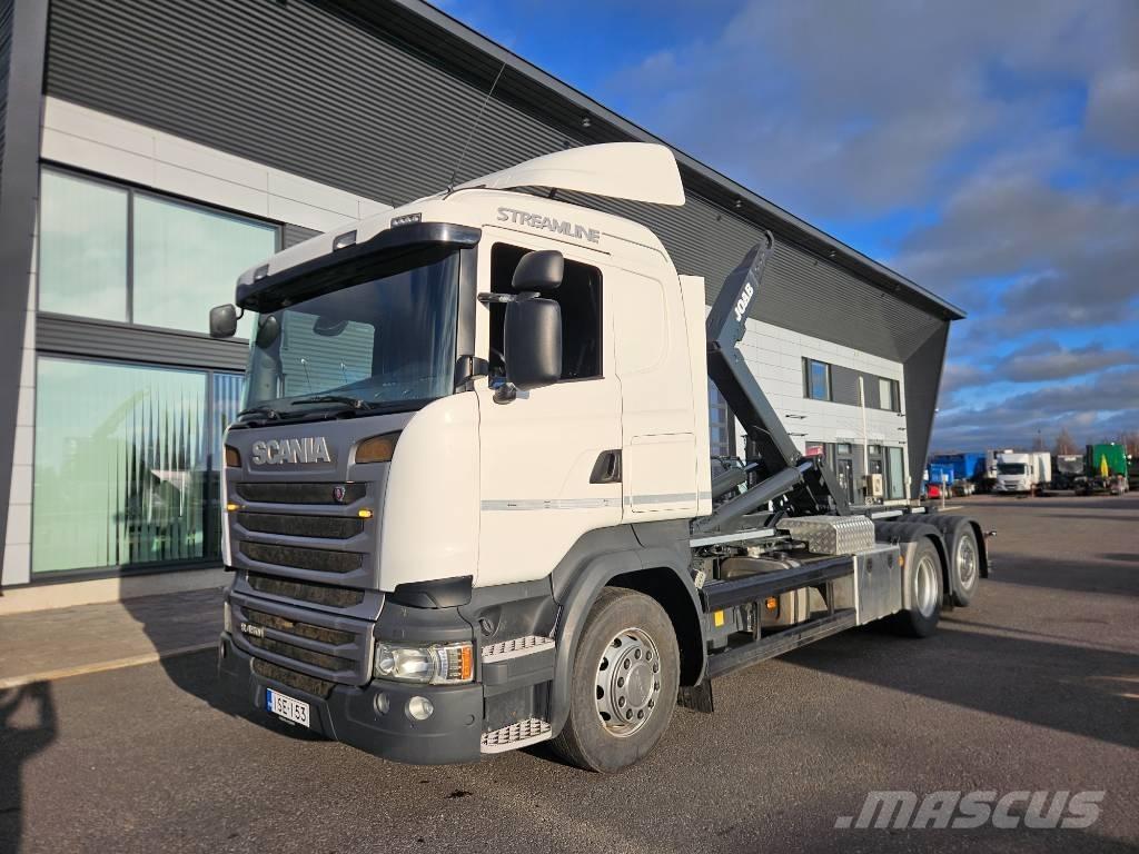 Scania R 450 6x2*4 Treileri ar āķi
