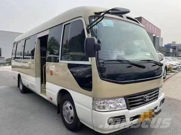 Toyota Coaster Bus Mikroautobusi