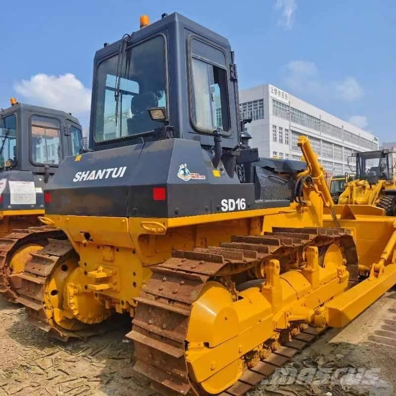 Shantui SD 16 Kāpurķēžu buldozeri
