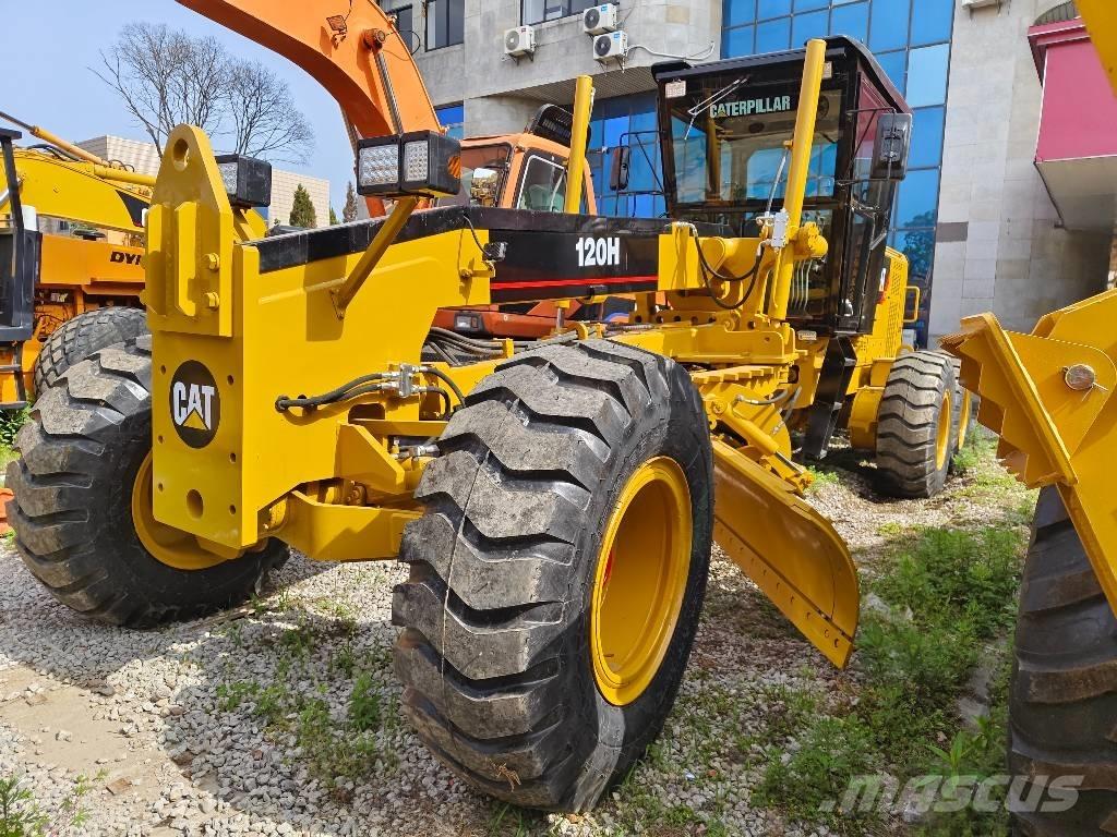 CAT 120 H Greideri