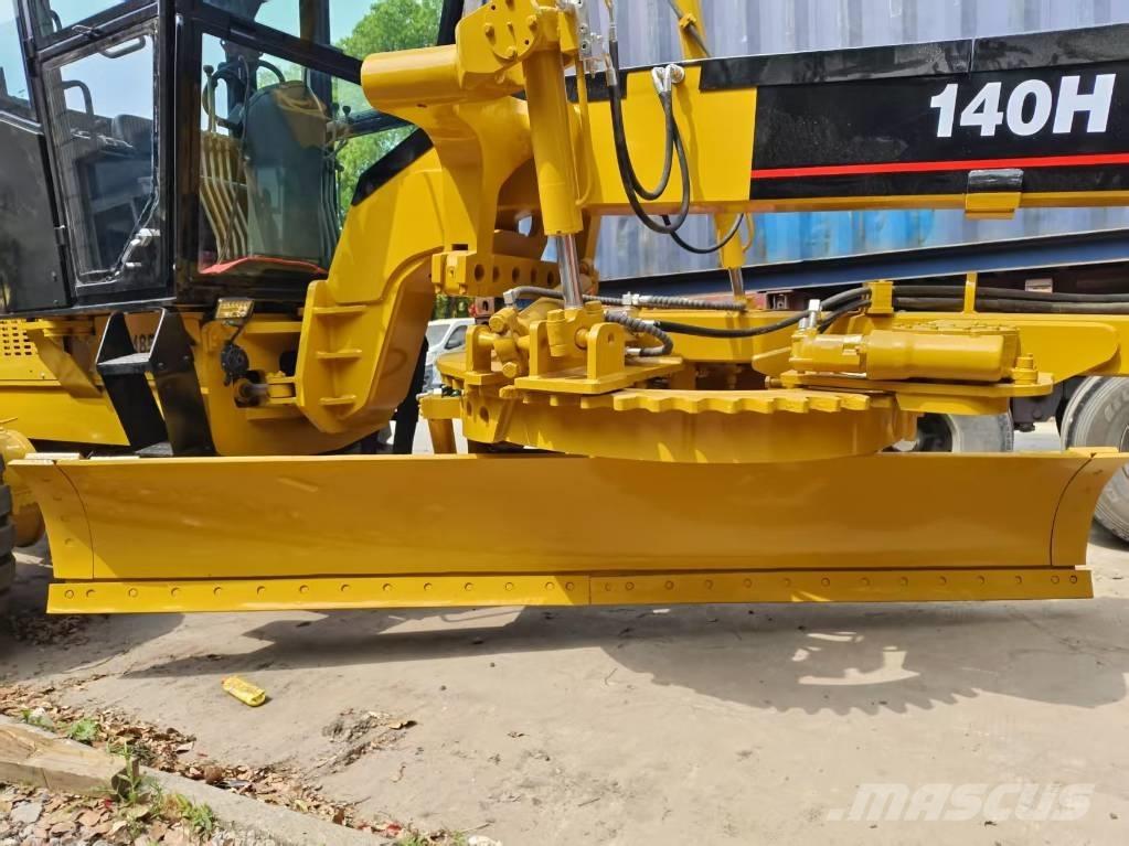 CAT 120 H Greideri