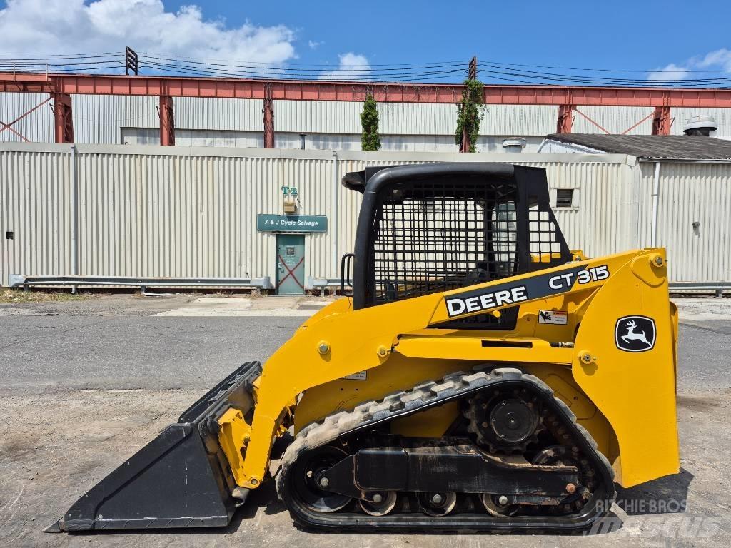 DEERE CT315 Lietoti riteņu kompaktiekrāvēji