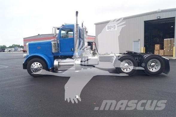 Peterbilt 389 Vilcēji