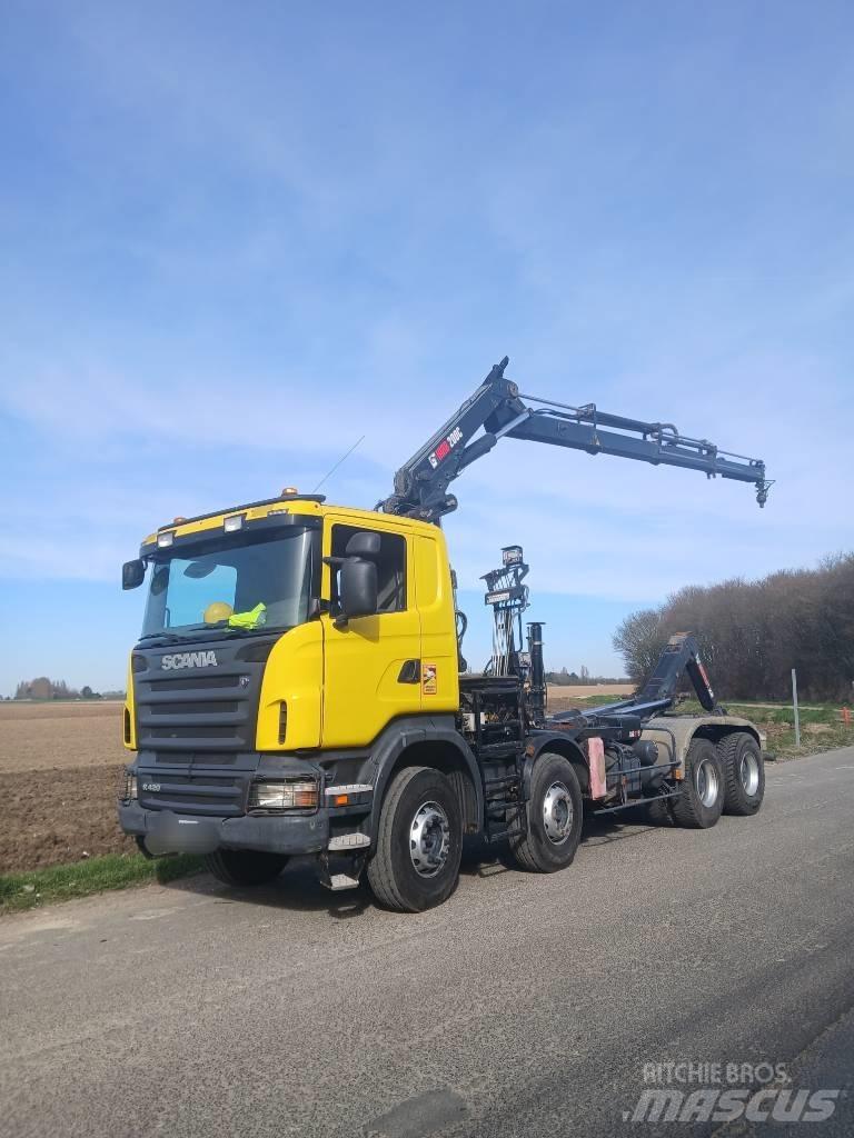Scania R 420 Treileri ar āķi